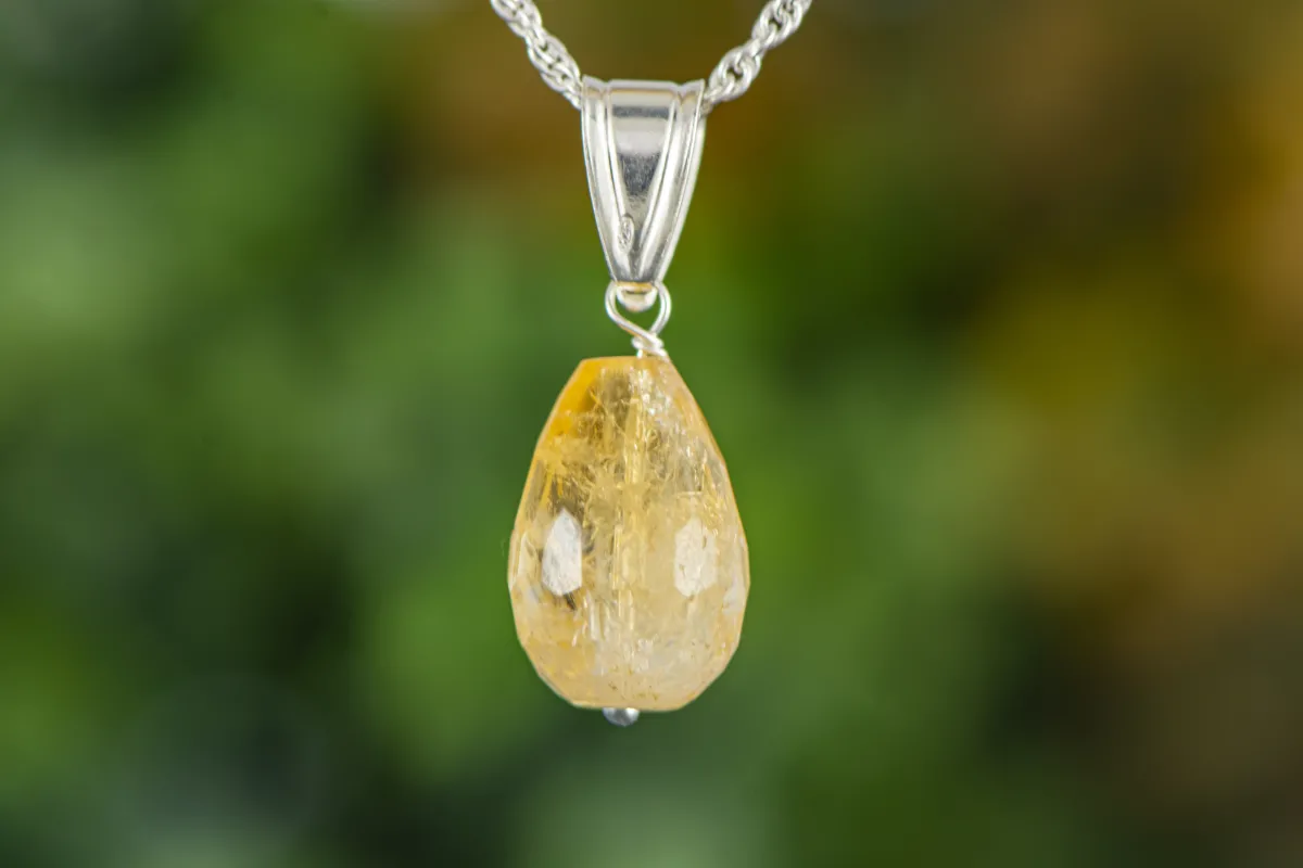 Висулка с Цитрин