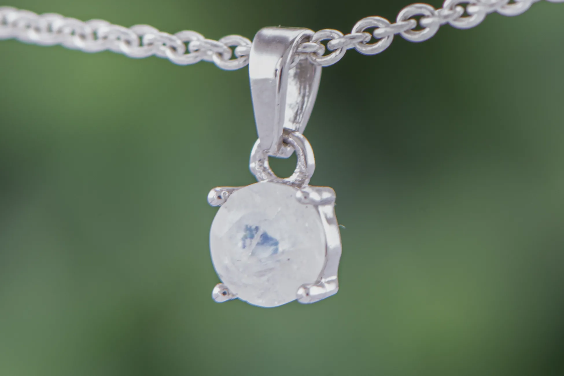 Лунен Камък Висулка